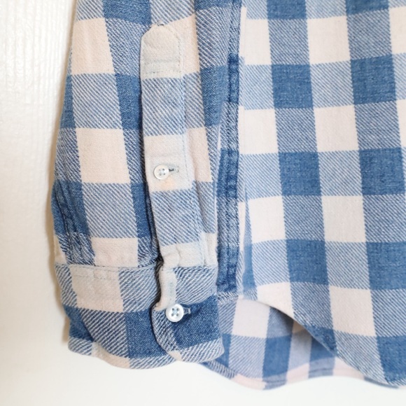JCrew Men’s Button Down - Picture 4 of 5